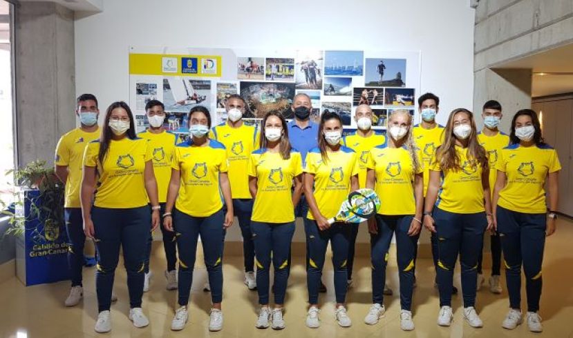 I Campeonato de Espa&ntilde;a Mapfre de Tenis Playa, presentaci&oacute;n de los equipajes