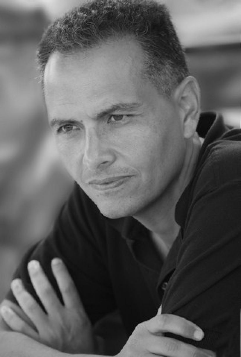 Santiago Gil: “Un taller de literatura es una oportunidad para sembrar belleza”