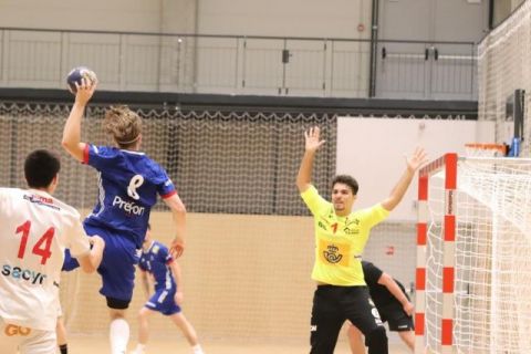 Gáldar: El portero Abián Rodríguez ficha por el Club Balonmano Cisne (Pontevedra)