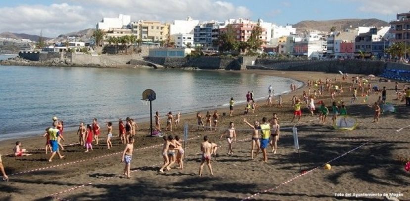 El Cabildo insta al Estado que aporte los 11 millones para el paseo de Las Mara&ntilde;uelas...