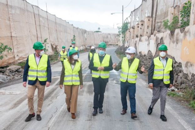El Cabildo destina más de un millón al ensanche de la carretera de Melenara, que tendrá aceras de 3 metros y un carril bici este mismo año