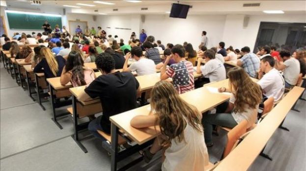 La Gomera: Una apuesta por la educaci&oacute;n de los j&oacute;venes