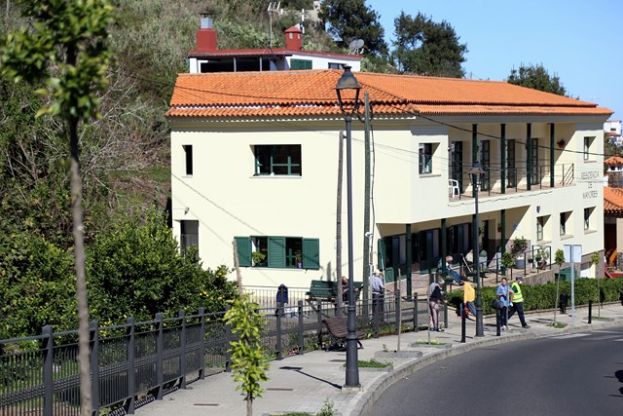 Valleseco ejecuta obras de reparaci&oacute;n en edificios p&uacute;blicos