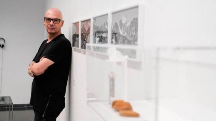 LA CASA-MUSEO ANTONIO PADRÓN DE GÁLDAR ACOGE LA INSTALACIÓN ‘REPLICA’, DE FRANCIS NARANJO