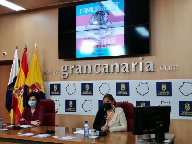 Las familias de personas trans en tránsito de Gran Canaria ya cuentan con una guía que disipa dudas y prejuicios