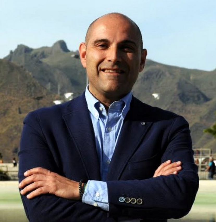 Opini&oacute;n: "Siente un pobre a su mesa" por Alfonso J. L&oacute;pez Torres