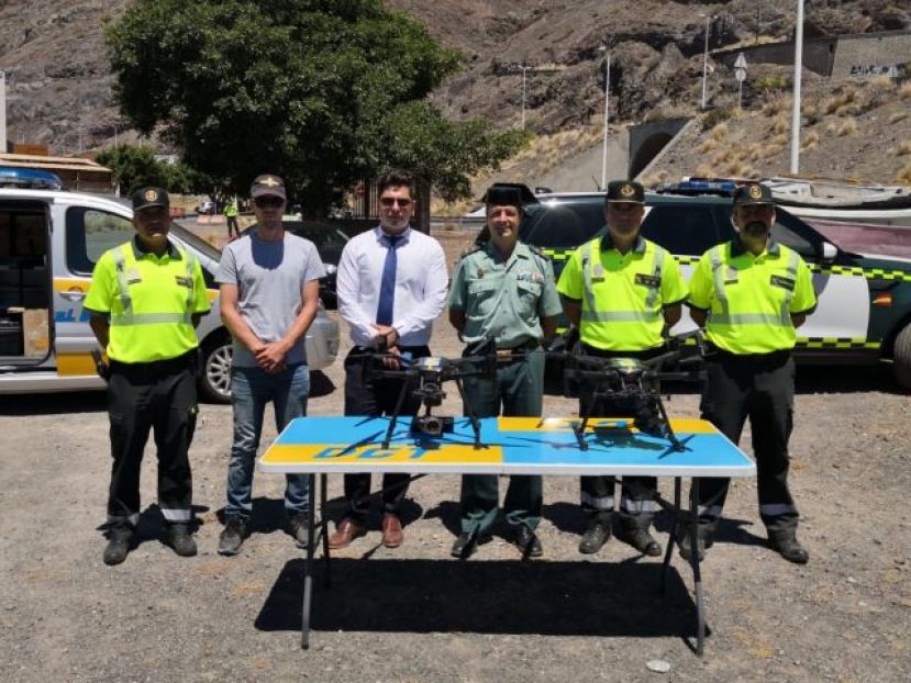 Los drones ya vigilan y denuncian desde el aire las carreteras canarias