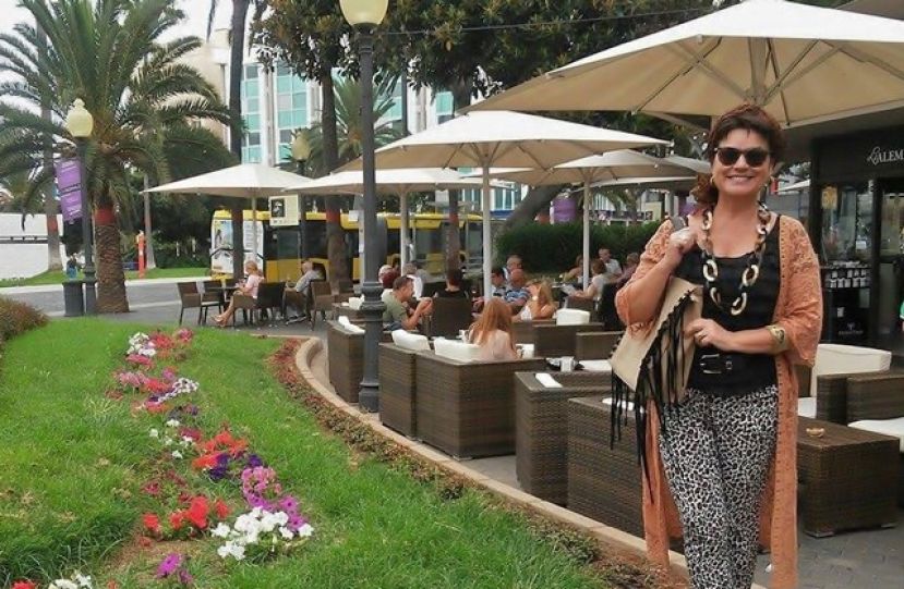 La escritora Teresa Iturriaga comparte su mirada po&eacute;tica y sus &ldquo;delirios&rdquo; literarios en un encuentro con el p&uacute;blico