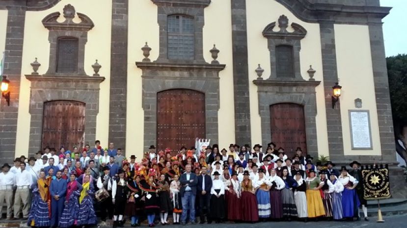 Lleno absoluto XXIII Festival Nacional de Folklore “Isla de Gran Canaria” en Guía