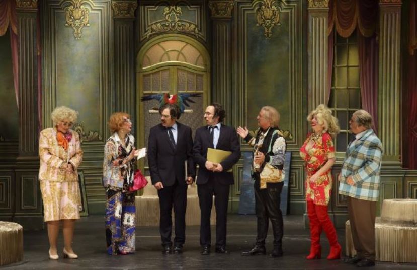 Primera Funci&oacute;n en el Cuy&aacute;s de "Adios, Arturo" de La Cubana