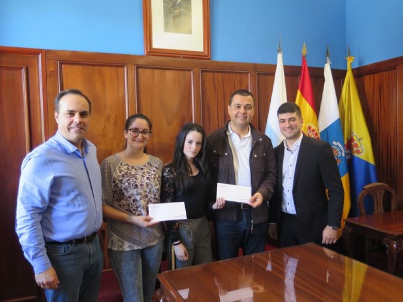 Gu&iacute;a: Entrega del premio del sorteo de la IV Feria 'D&iacute;as de Celebraci&oacute;n'