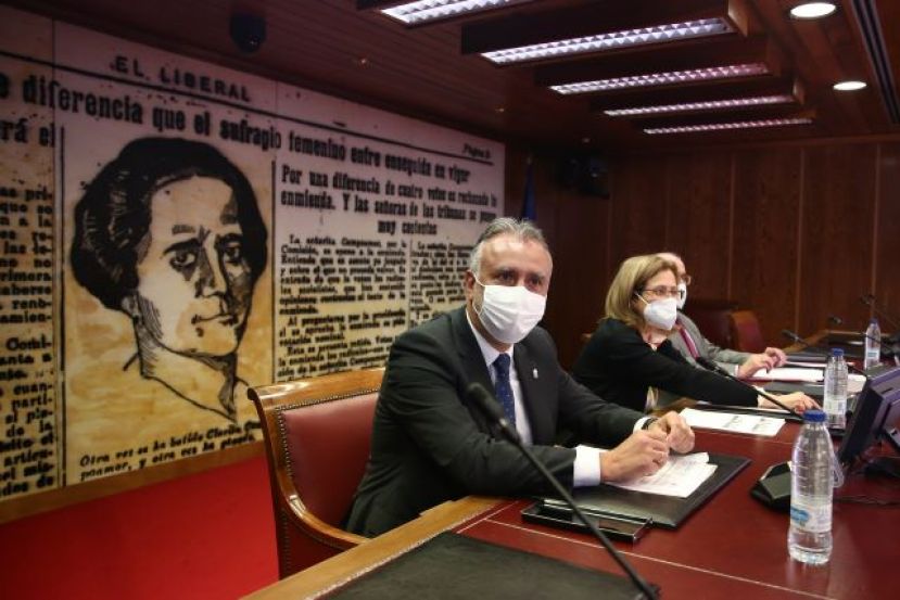 Torres reclama en el Senado la implicación de las instituciones para política migratoria