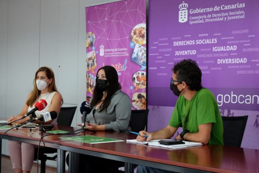 El Gobierno de Canarias impulsa 12 rutas en la montaña para jóvenes