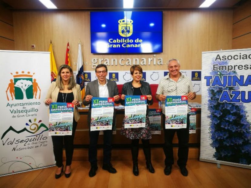 Medio centenar de comerciantes y artesanos sacan a sus productos a la calle en la Feria Empresarial de Valsequillo