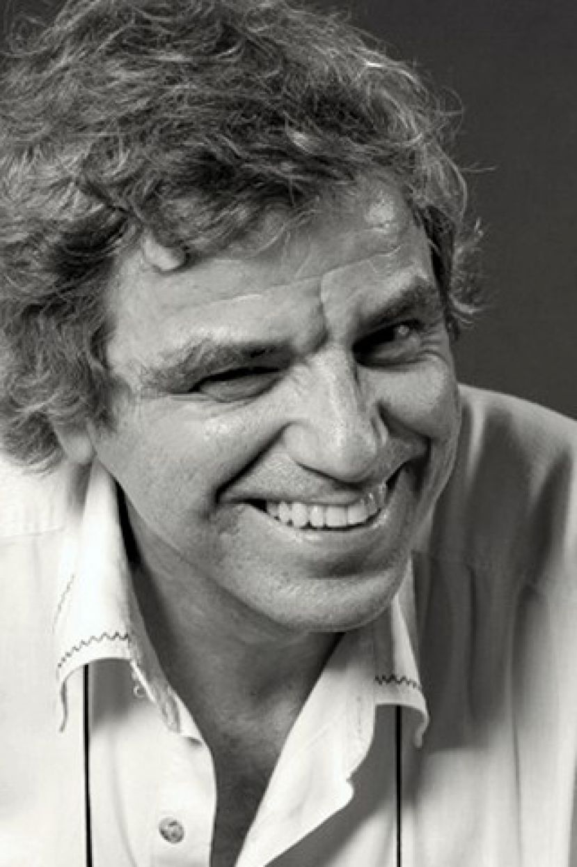El filósofo Juan Montero Gómez imparte una conferencia en la Biblioteca del CAAM
