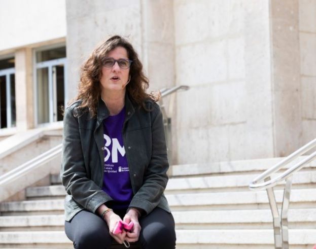 EL CICLO ‘MÁS QUE MUSAS’ DE LA CASA-MUSEO LEÓN Y CASTILLO RECONOCE LA LABOR DE LA DIRECTORA DEL INSTITUTO CANARIO DE IGUALDAD, KIKA FUMERO