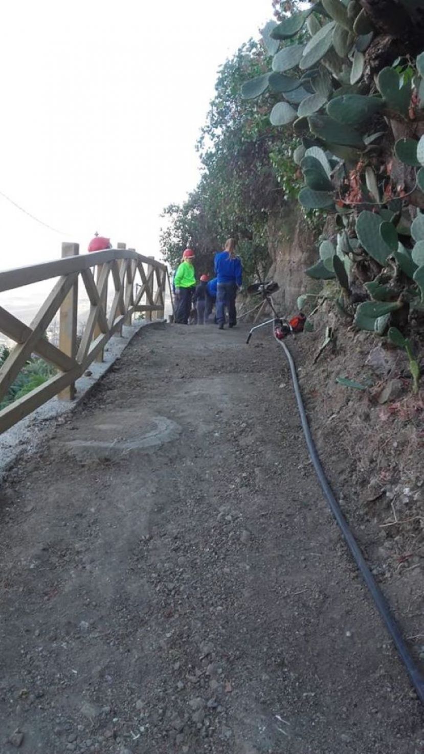 El Ayuntamiento de Agaete actúa en las zonas afectadas por el incendio de agosto