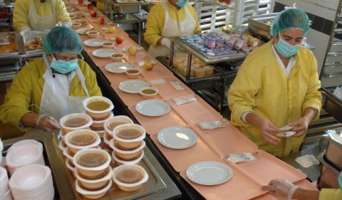 Los hospitales del SCS ofrecen un men&uacute; especial por el D&iacute;a de Canarias