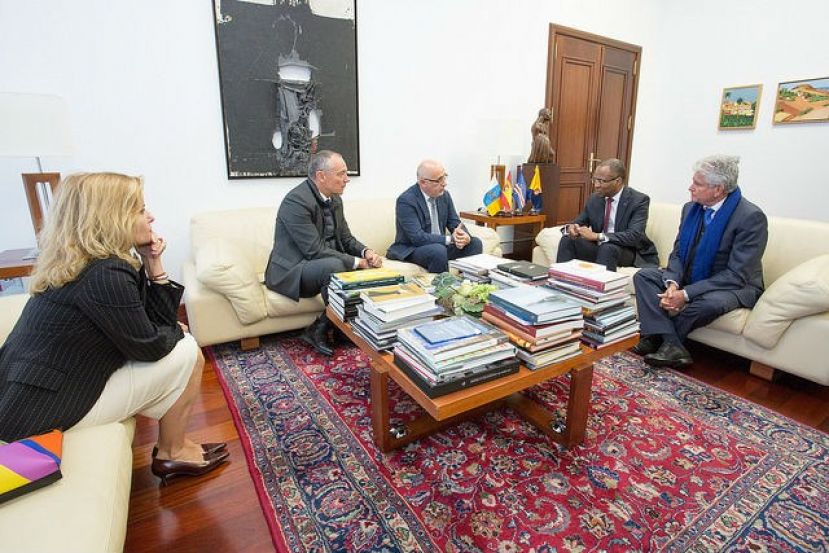 Gran Canaria y Cabo Verde profundizar&aacute;n en sus relaciones en un pr&oacute;ximo viaje del presidente del Cabildo a las islas caboverdianas