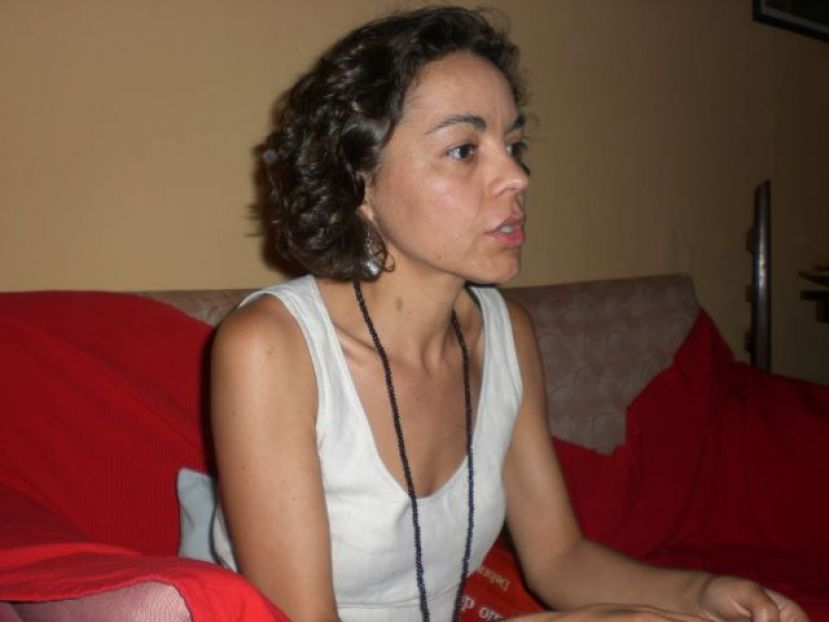 Lectura entretejida entre las poetas Macarena Nieves C&aacute;ceres y Acerina Cruz