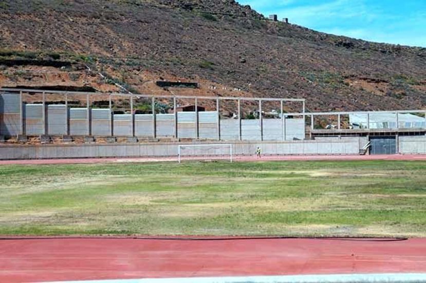 Gáldar: El PP llevará a pleno el arreglo del cesped natural de San Isidro