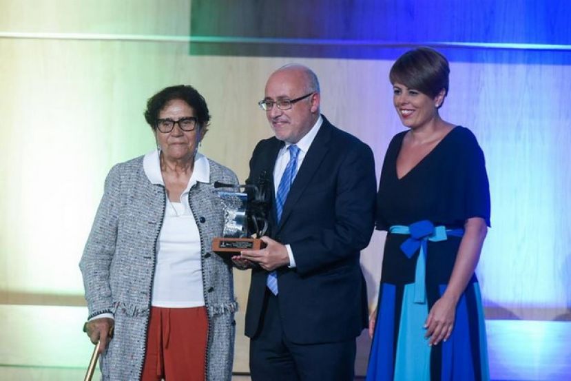 La Aldea: El Ayuntamiento se suma al reconocimiento a Rosario Molina