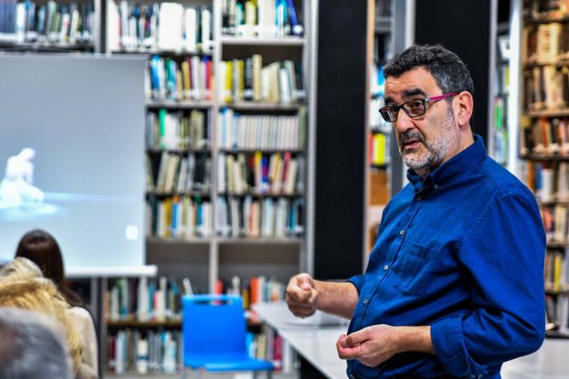 Jos&eacute; Hern&aacute;ndez Afonso habla de realidad Abstracta y de Geometr&iacute;a en Obra de Arte