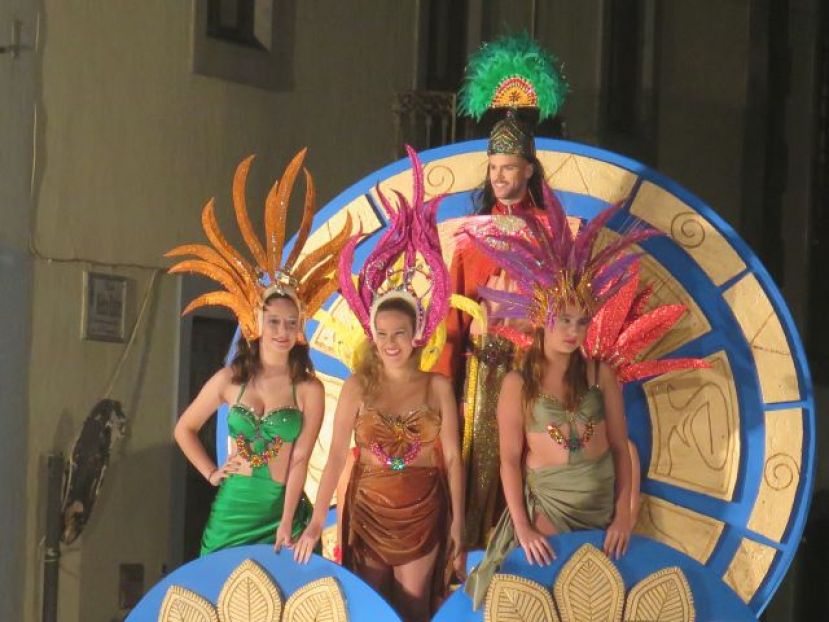 Gu&iacute;a: Plazo para las personas que deseen participar en la Cabalgata de Carrozas