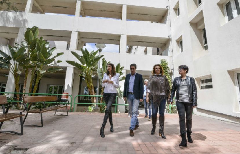 El Cabildo pide al Ejecutivo regional que contribuya al mantenimiento de los centros sociosanitarios