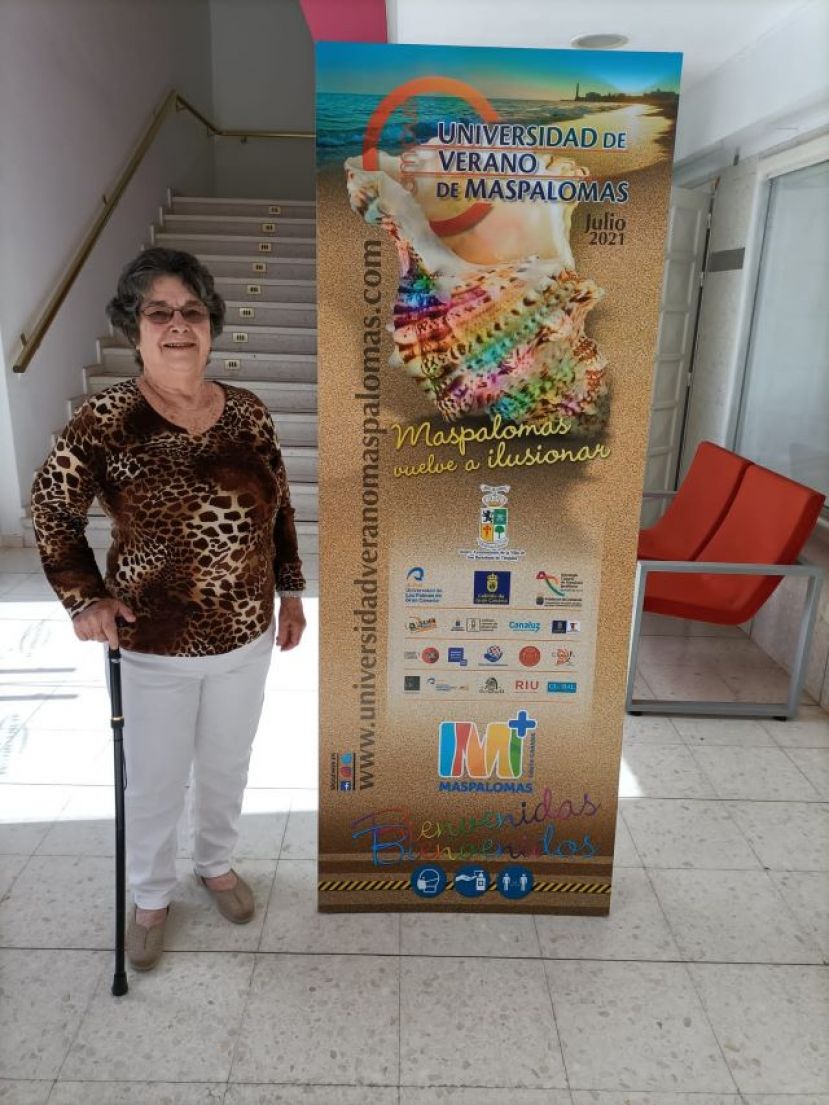 Elsa Vega en el Seminario ‘Centenario del poeta atlántico: Tomás Morales’