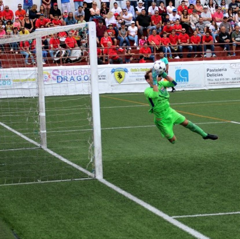 El Viera retorna a Tercera tras una ag&oacute;nica eliminatoria. Icodense 0 - U Viera 1