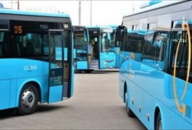 El Cabildo y Global presentan las seis guaguas que cubrir&aacute;n el servicio del Aeropuerto de Gran Canaria bajo el nuevo concepto de &lsquo;Aiport express&rsquo;