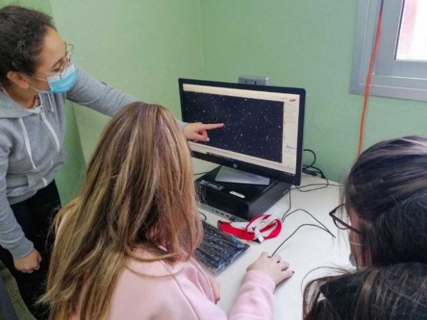 Estudiantes de dos institutos canarios descubren dos nuevas estrellas variables