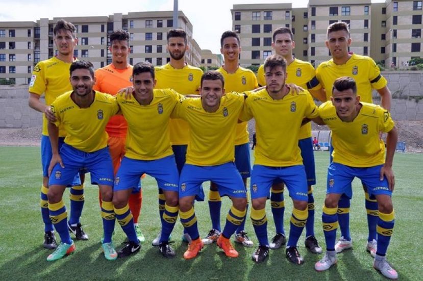Fútbol: Las Palmas Atlético debuta con sufrida victoria ante la SD Tenisca