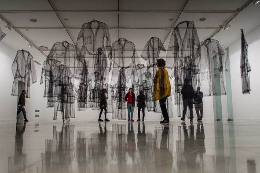 &Uacute;ltimos d&iacute;as de las exposiciones del pintor canario Paco S&aacute;nchez y la artista paraguaya Claudia Casarino en el CAAM