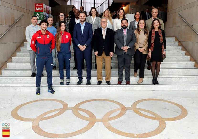 El COE y la Fundación DISA hacen campaña de los valores del olimpismo