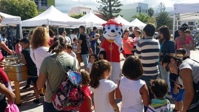 Guía: Más de un millar de personas participaron en el inicio del Mes de la Juventud