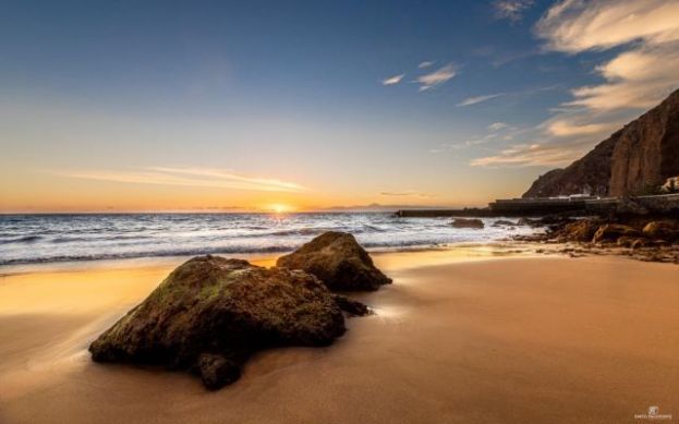 Sardina conserva por quinto a&ntilde;o consecutivo el distintivo de Bandera Azul