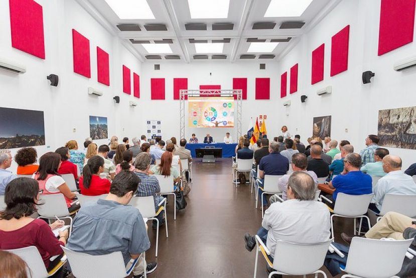 La modernizaci&oacute;n de las &aacute;reas industriales de Gran Canaria contar&aacute;n con 9 millones destinados por el Cabildo