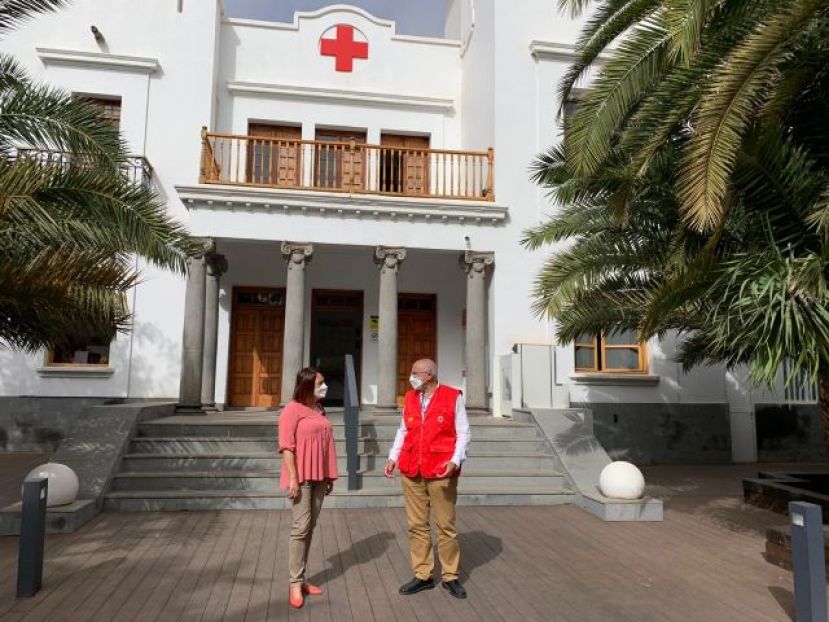 El Ayuntamiento incrementa el convenio con Cruz Roja para mejorar la atenci&oacute;n