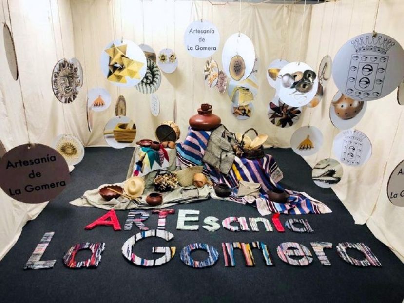 La artesanía gomera participa desde este miércoles en la feria regional del sector