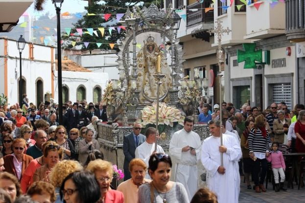 La Villa de Moya puso el colof&oacute;n a los actos religiosos en honor a la Candelaria