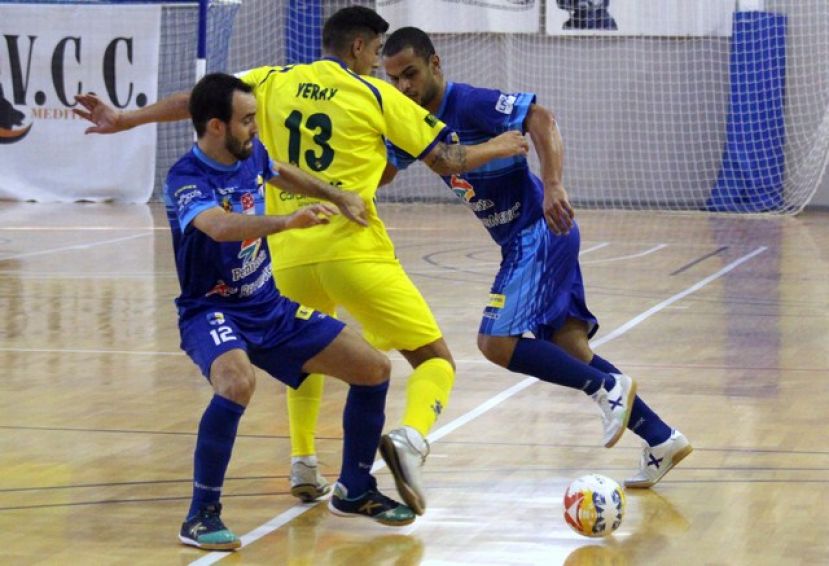 F&uacute;tbol Sala: El Gran Canaria FS cae en su primera visita de la temporada