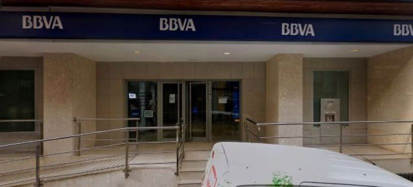 Gu&iacute;a: El BBVA atiende la solicitud del alcalde y abrir&aacute; los martes y viernes