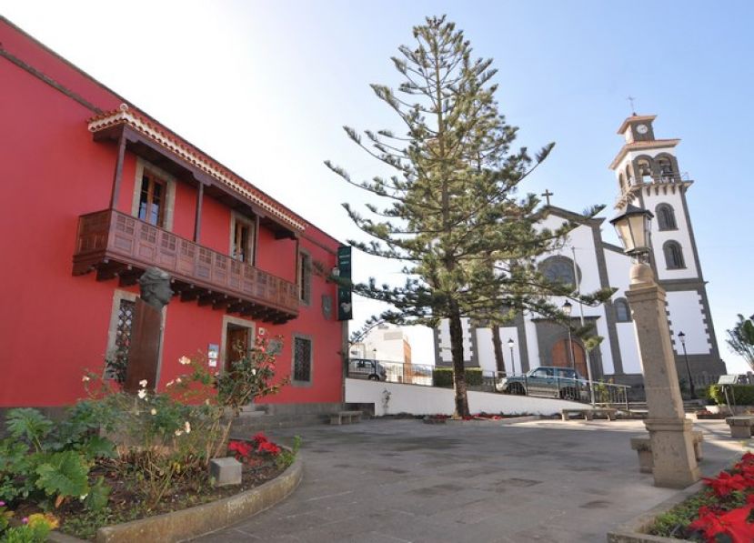 134 aniversario del nacimiento de Tomás Morales, Ofrenda floral y literaria