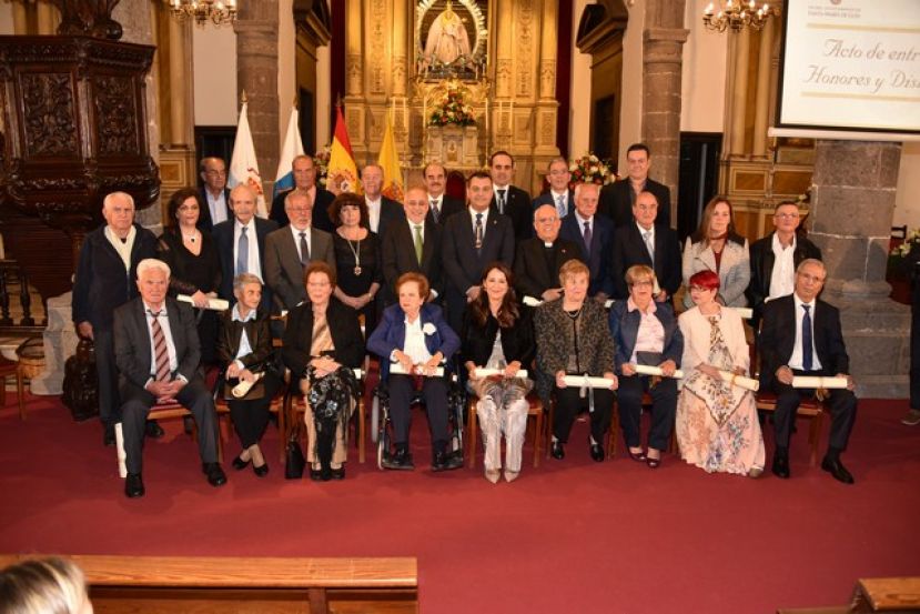 Santa María de Guía rindió este viernes un homenaje a sus hijos ilustres
