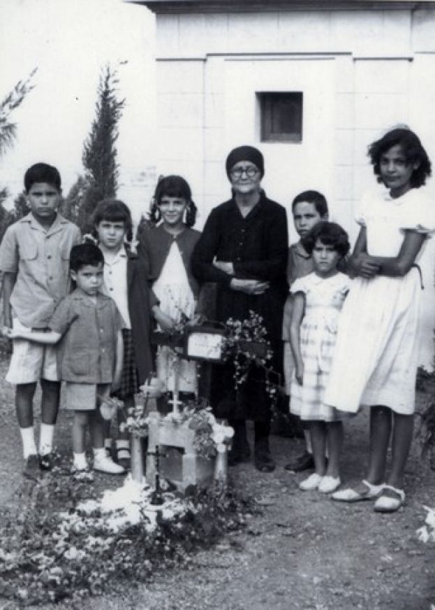 Historias y leyendas de los muertos llenan las noches de finados