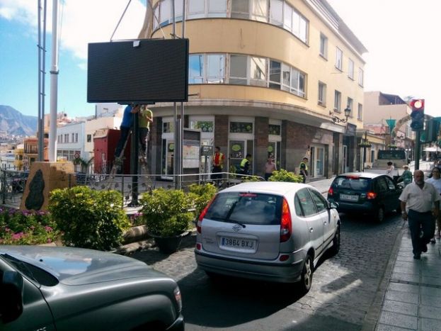 Gáldar: Instalados dos paneles led de Información en las entradas al casco