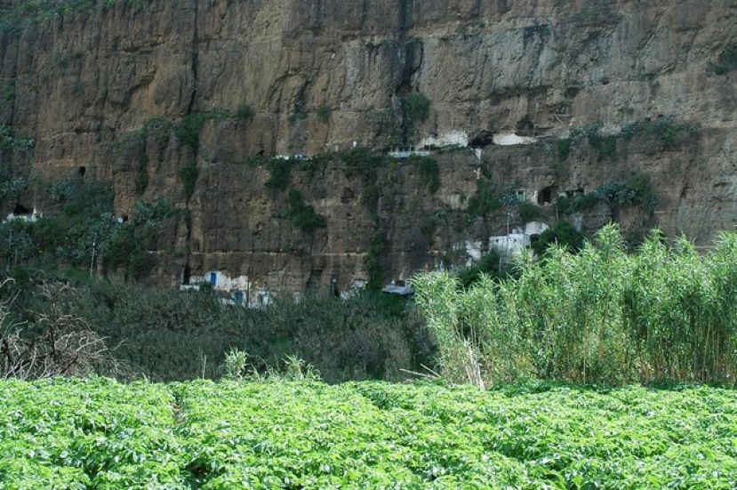 Se agotan las 60 plazas previstas para las tres visitas guiadas al Hornillo, en Agaete