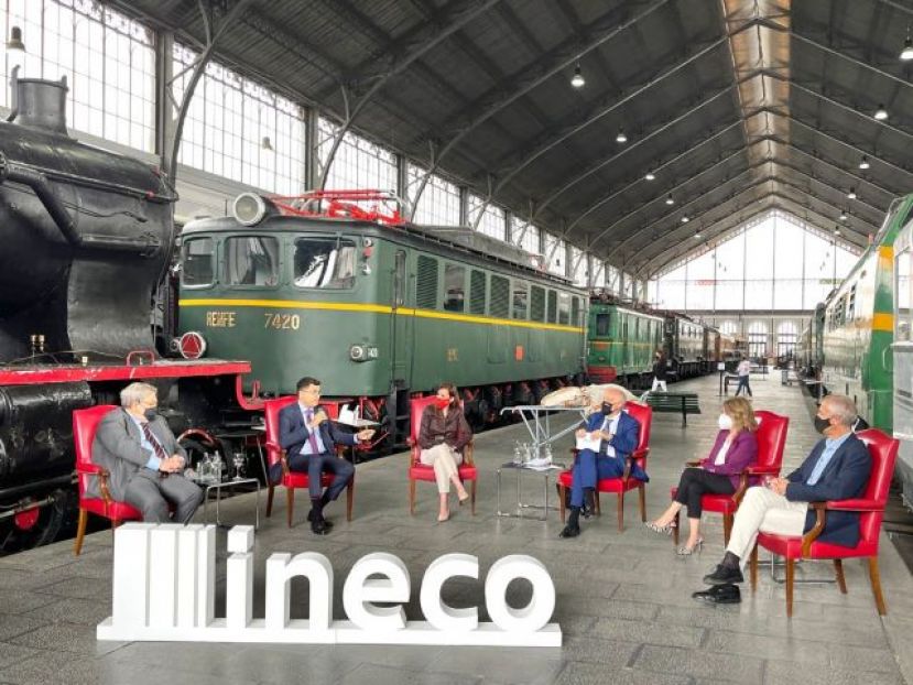 El Vicepresidente debate en Madrid sobre &lsquo;El futuro del ferrocarril&rsquo; en Ineco Forum